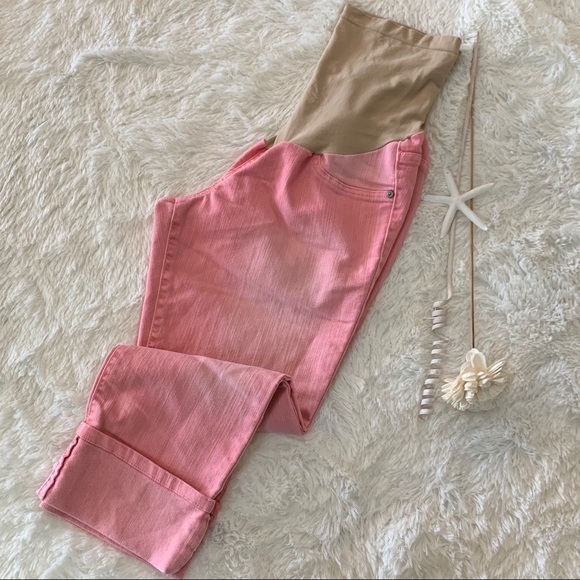 Motherhood Maternity Pink Crop Pants size Medium - Picture 5 of 6